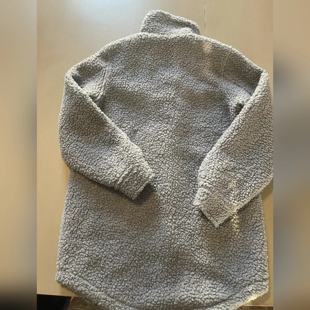 Coffee shop new york slate blue teddy jacket size medium - Picture 2 of 4
